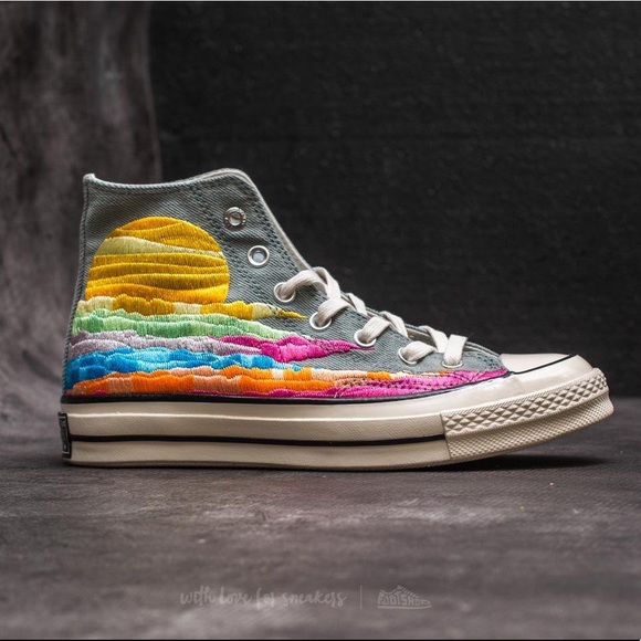 limited edition converse womens